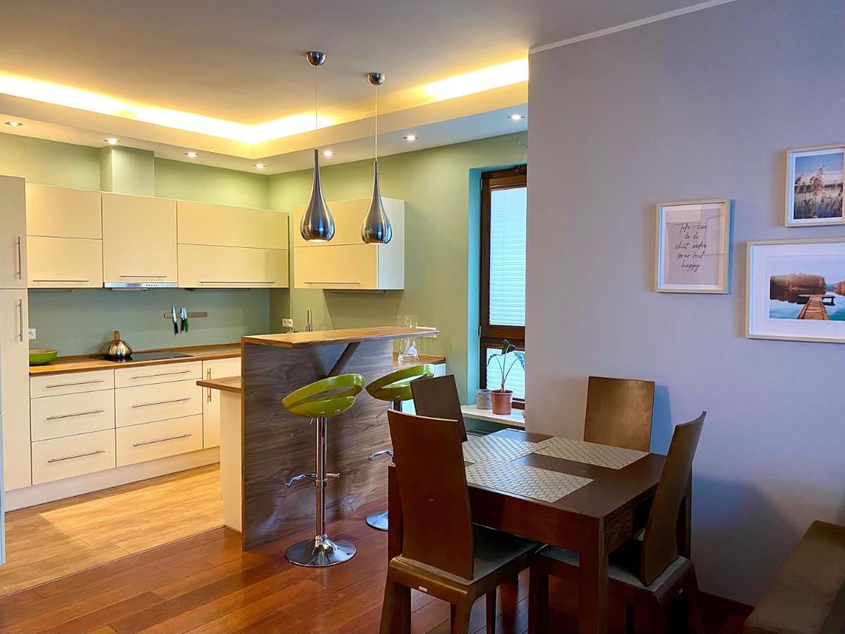 Project Comfort Apartament Gieldowa 4C/95 Wola-Srodmiescie Warschau Buitenkant foto