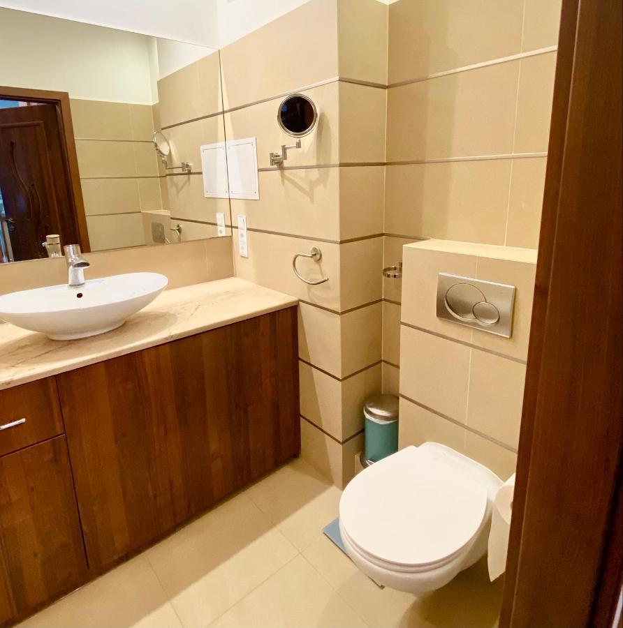 Project Comfort Apartament Gieldowa 4C/95 Wola-Srodmiescie Warschau Buitenkant foto