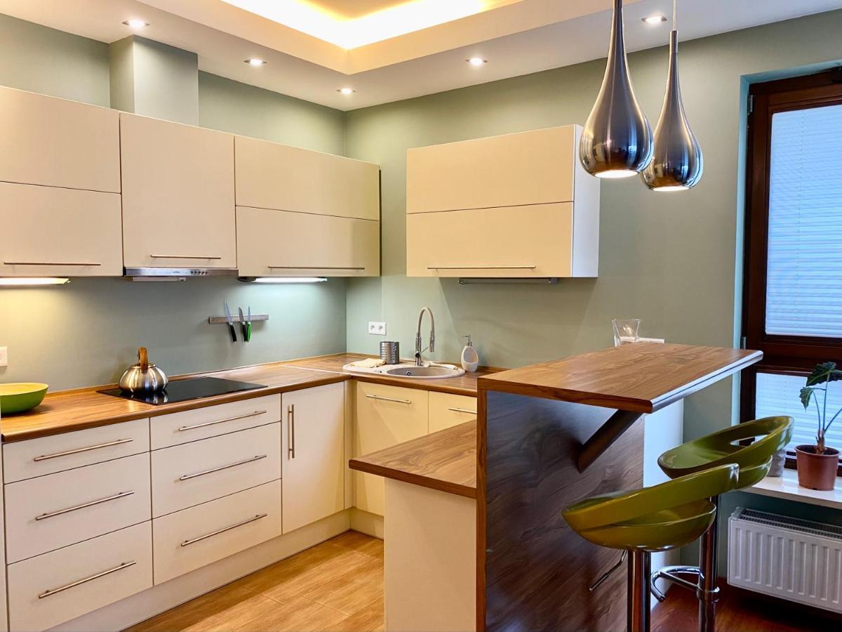 Project Comfort Apartament Gieldowa 4C/95 Wola-Srodmiescie Warschau Buitenkant foto